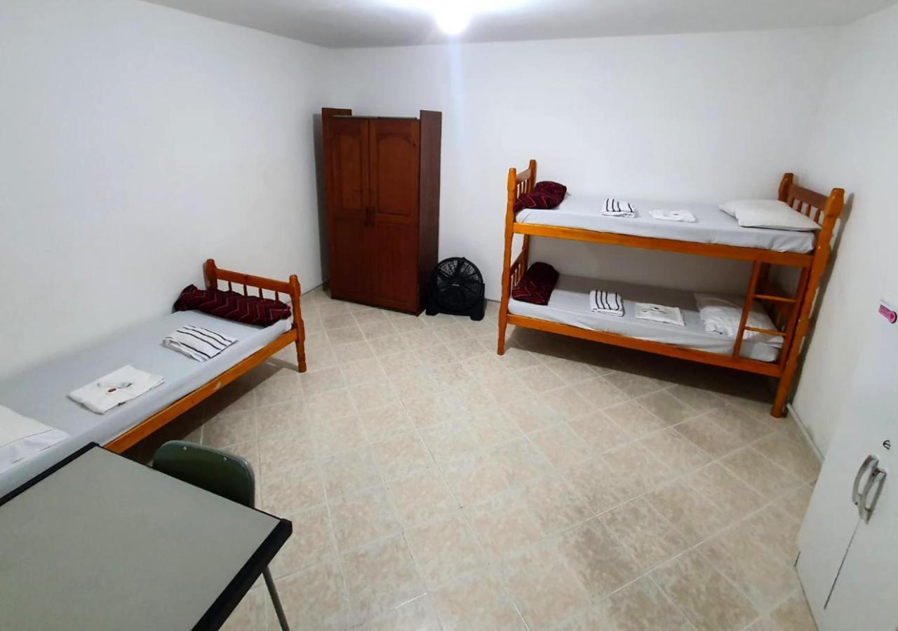 Hostel Airport Rooms Diadema Extérieur photo